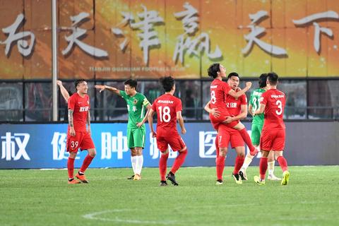 重庆当代激战天津权健 中超对决引爆山城